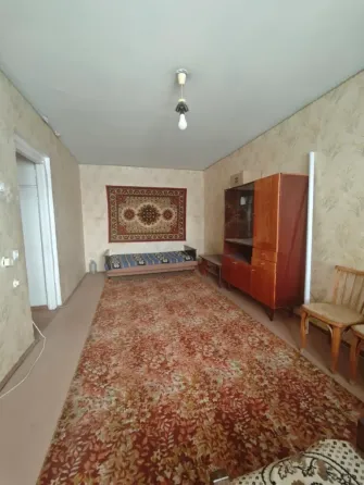 Продается 2-комнатная квартира в Левобережном районе Мариуполь