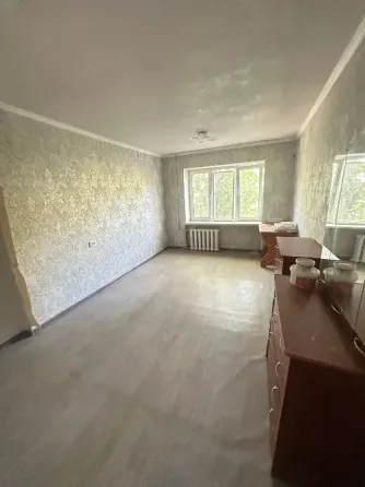 Продается комната в общежитии в Пролетарском районе. Донецк