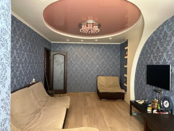 Продажа отличной 3-хкомнатной «чешки» в Ленинском районе! Ориентир перинатальный центр! Донецк