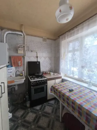 Продажа 3-квартиры Заперевальная рынок. Донецк