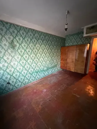 Продам 2-х комнатную квартиру в центре Червоногвардейского района Макеевка