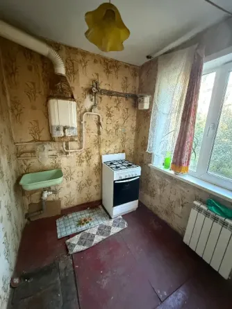 Продам 2-х комнатную квартиру в центре Червоногвардейского района Макеевка