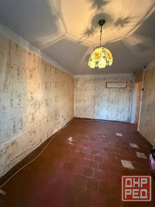 Продам 2-х комнатную квартиру в центре Червоногвардейского района Макеевка - изображение 2