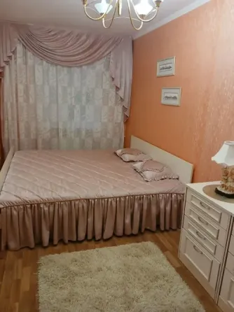 Сдам 2к квартиру центр р-н "Династии" Луганск