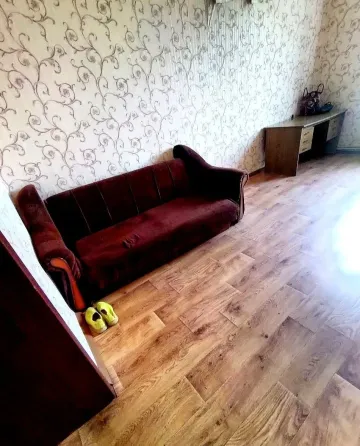 Продам крупногабаритную квартиру ! Макеевка