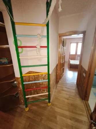 Сдам 3-к квартиру кв Мирный Луганск