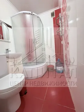 Продажа 2-х комнатной квартиры в Калининском районе, бульвар Шахтостроителей. Донецк