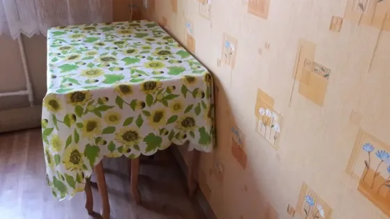 Продам 2-х ком.кв. Текстильщик , рядом рынок. Документы готовы. Донецк