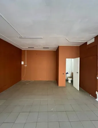 Сдам помещение центральный рынок Луганск