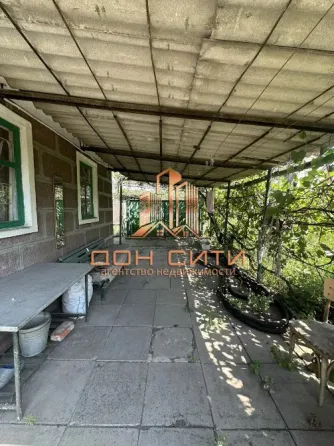 Продается 2-этажная дача в Ларино Донецк
