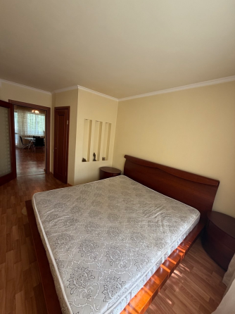 Продажа 3к Шахтерская площадь Донецк