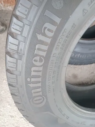 Продаю два ската 215 70 15 с Донецк