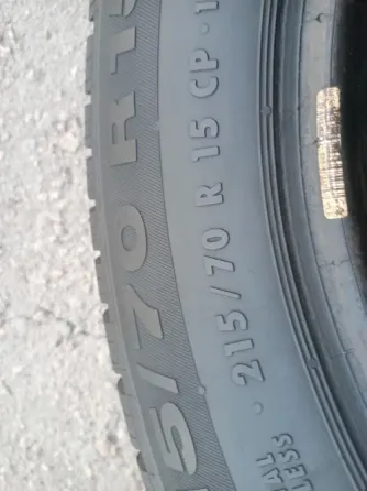 Продаю два ската 215 70 15 с Донецк