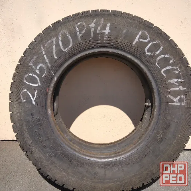 Шины произв. Россия + 4 камеры 205/70 r14 Донецк - изображение 1