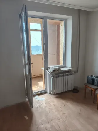 Продам 4 ком.кв.на Азотном. Донецк