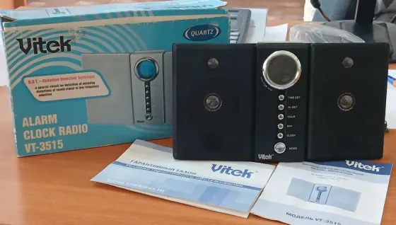 Радио-часы "Vitek", новые в упаковке Луганск