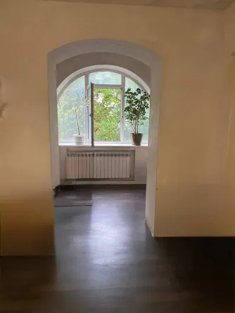 Продам 3-х комнатную квартиру Ясиноватая