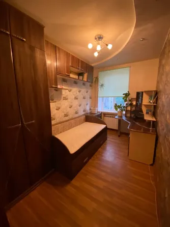 Продам 3-х комнатную квартиру Ясиноватая