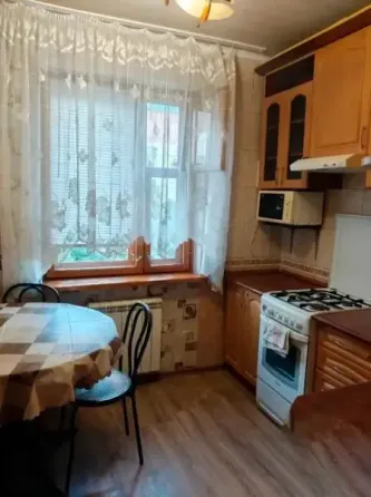 Продажа 2 к. кВ. в Ворошиловскому районе. Донецк