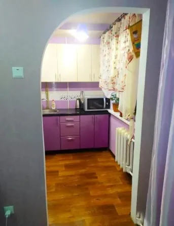 Продам 2к.кв. Петровский р-н. Ориентир Трест. ул.Салтыкова-Щедрина. Донецк
