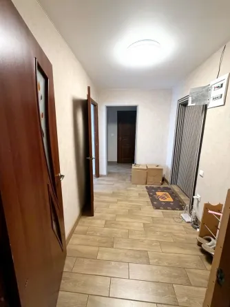 Продам крупногабаритную двухкомнатную квартиру в Макеевке, Зелёный Макеевка