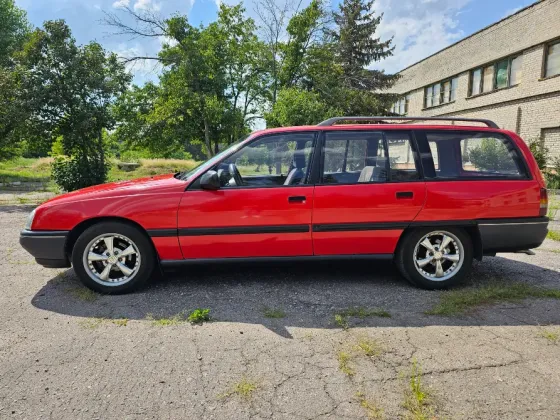 Opel Omega A Макеевка