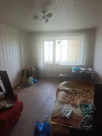 Продам 1ком Прожекторная 10 Донецк