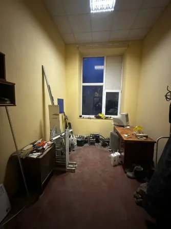 Сдаются уютные офис/ кабинеты в Червоногвардейском районе г. Макеевки Ориентир-кафе Сказка Донецк