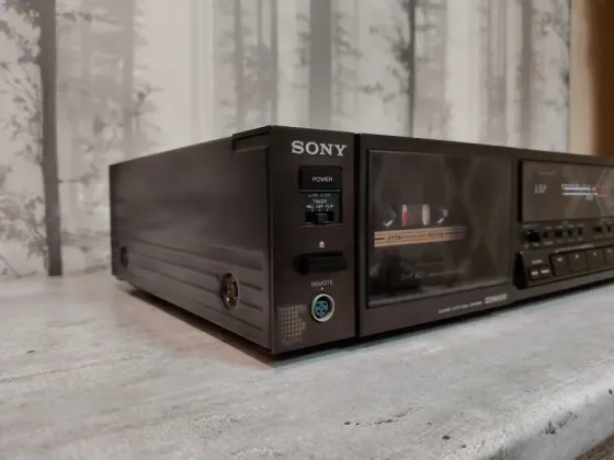 Кассетный магнитофон "Sony" -TC-K555ES Донецк