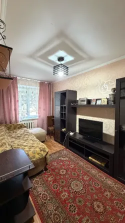 Продам 3-х комнатную квартиру Шахтерск