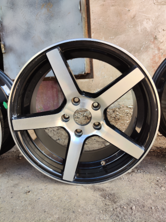 Литые диски Vossen R17 Макеевка