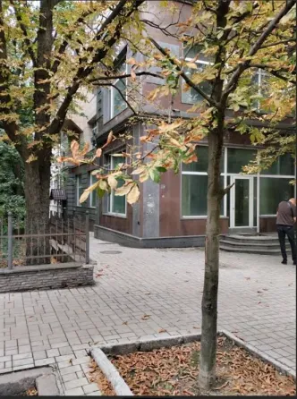 Офисное помещение 656 м.кв. Ворошиловский р-н. Донецк Донецк
