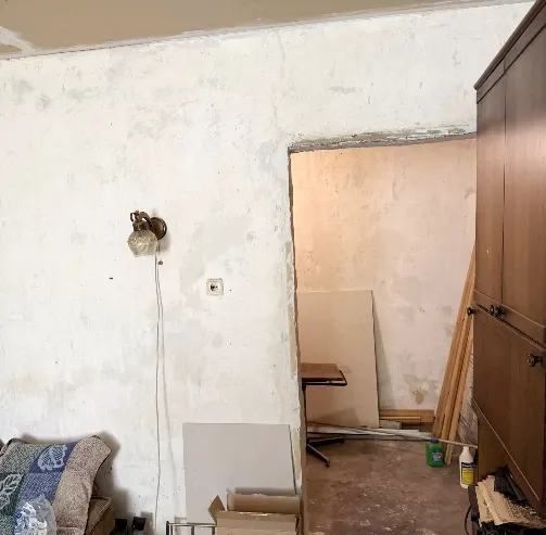 Продам 2к.кв-ру. на земле. Кировский р-н. мкр. Лидиевка. Ориентир мрэо. ул.Патриса Лулумбы. Донецк