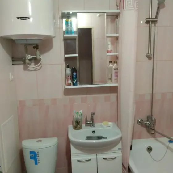 Продам 1 ком. квартиру на Щетинина Донецк
