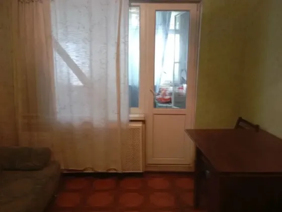 Продаётся 1 комнатная квартира в Кировском районе, Бирюзова. Донецк