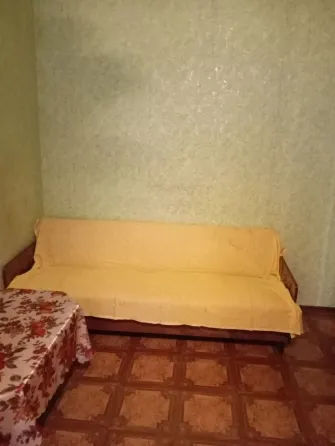 Продаётся 1 комнатная квартира в Кировском районе, Бирюзова. Донецк