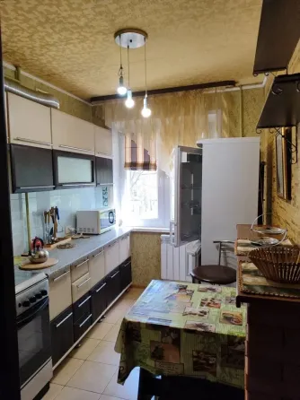 Продаётся 2-х комнатная квартира в Кировском районе, Текстильщик. Донецк