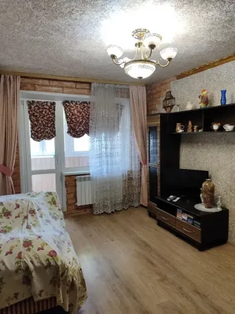 Продаётся 2-х комнатная квартира в Кировском районе, Текстильщик. Донецк