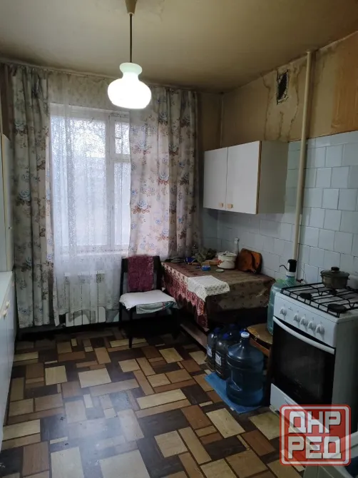 Продаётся 4-х комнатная квартира в Кировском районе, Текстильщик. Донецк - изображение 2