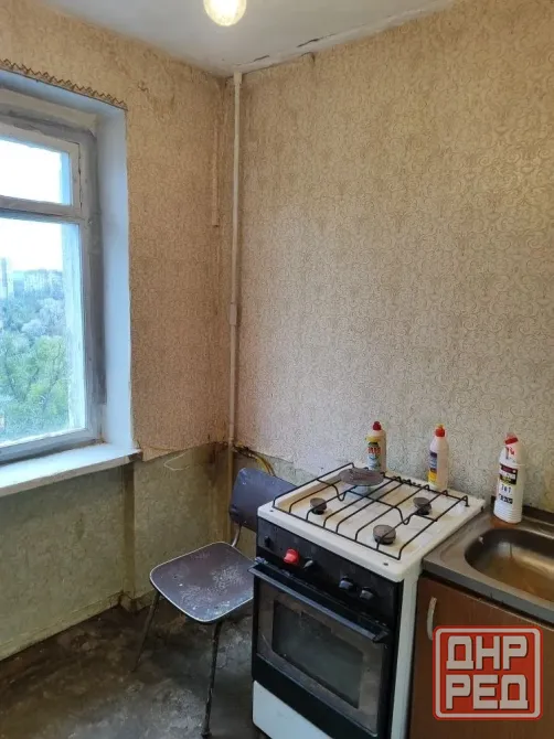 Продаётся 1 комнатная квартира в Кировском районе, Текстильщик Донецк - изображение 2