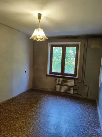 Продаётся 3-х комнатная квартира в Кировском районе, Текстильщик. Донецк