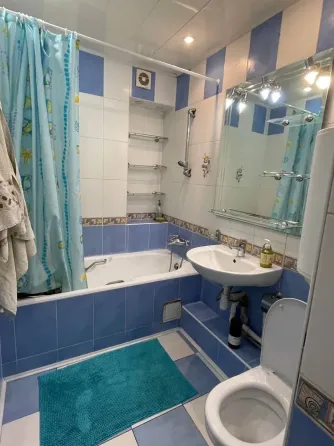 Срочно продам 3х комнатную квартиру в Ворошиловском районе Донецк