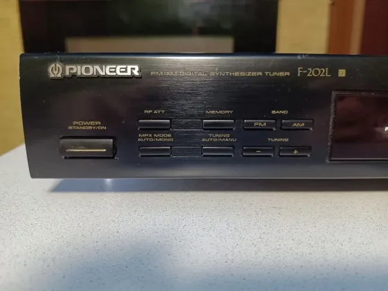 Тюнер Pioneer- F-202L Донецк
