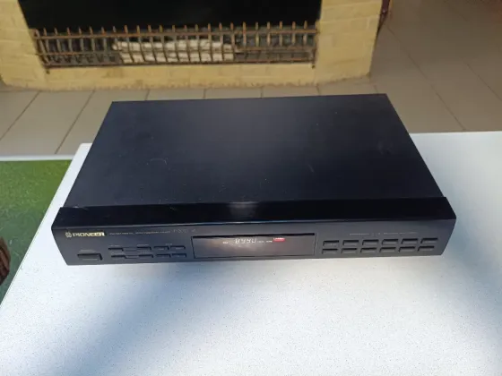 Тюнер Pioneer- F-202L Донецк