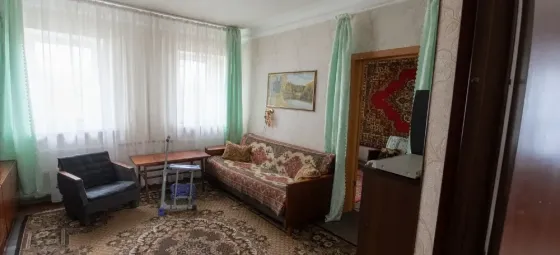 Продается 3 - х комнатный дом, ул. Международная, ориентир поликлиника 7 Макеевка