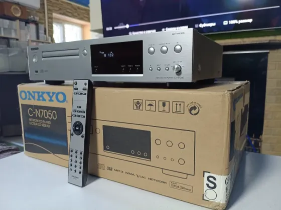 CD и сетевой аудио-плеер Onkyo C-N7050. Донецк