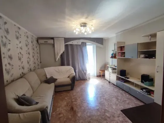Продается 3 - х комнатная квартира, ориентир жд вокзал, Стоматология Донецк