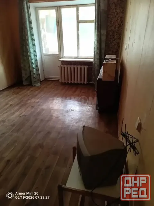 Продам 1к ул. Березовая остановка кв. Молодежный Луганск - изображение 1