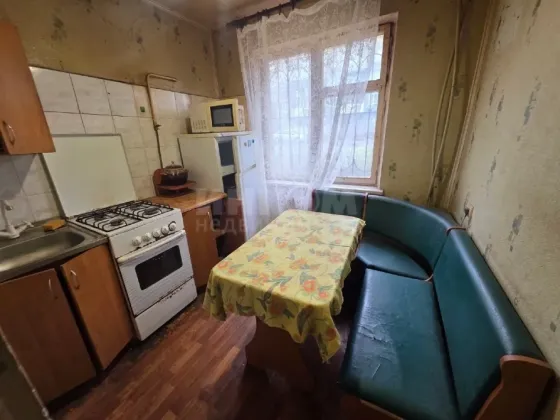Продам 2к кв. Шевченко Луганск