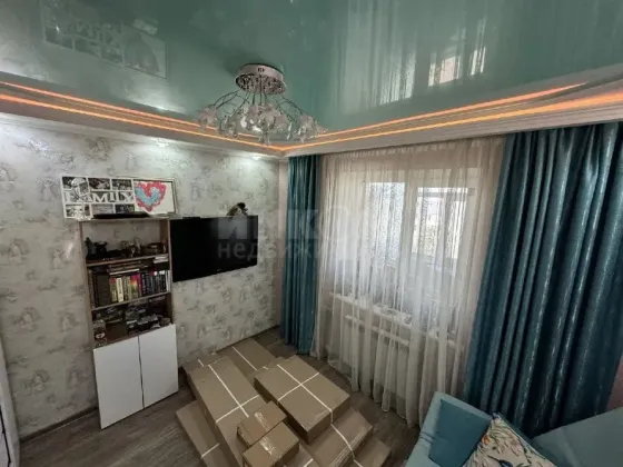 Продам 3к кв. Заречный Луганск